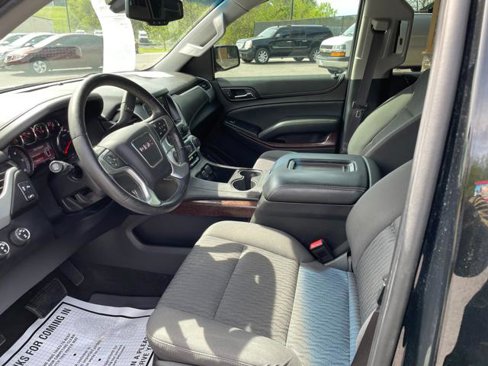 Used 2016 GMC Yukon SLE w/ Convenience Package image 15