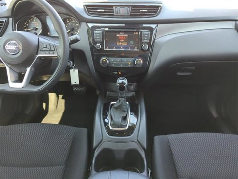 Certified 2020 Nissan Rogue Sport S image 22