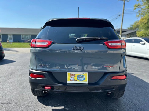 Used 2014 Jeep Cherokee Trailhawk w/ Leather Interior Group image 4
