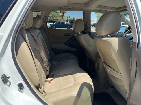 Used 2011 Nissan Murano LE w/ Navigation Pkg image 16