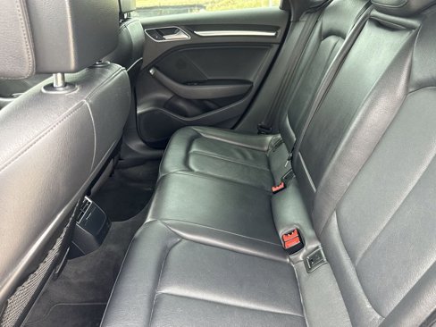 Used 2020 Audi A3 2.0T Premium image 39