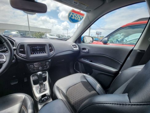 Used 2021 Jeep Compass Latitude w/ Convenience Group image 12