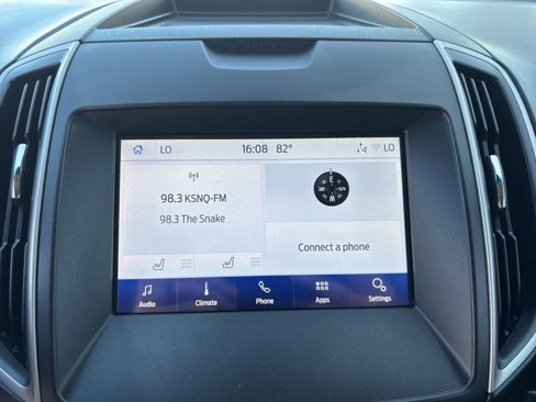Used 2020 Ford Edge SEL image 20