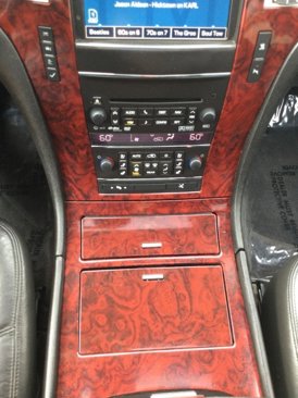 Used 2011 Cadillac Escalade ESV Premium image 14