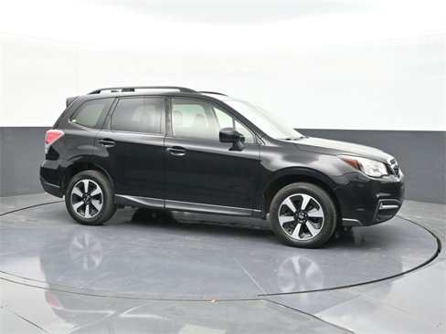 Used 2017 Subaru Forester 2.5i Premium w/ All-Weather Package image 13
