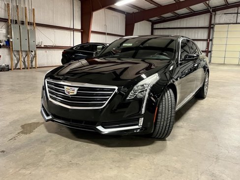 Used 2017 Cadillac CT6 Luxury image 3
