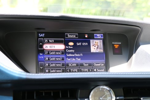 Used 2016 Lexus ES 300h image 22