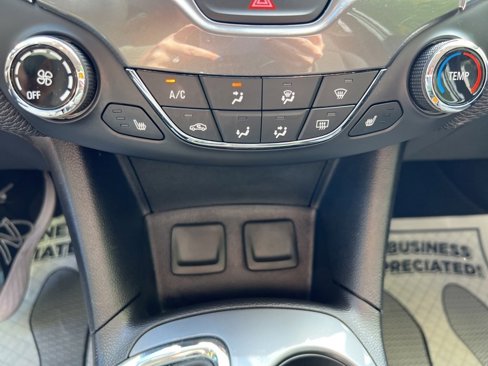 Used 2016 Chevrolet Cruze LT image 17