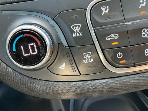 Used 2024 Chevrolet Malibu LT image 22