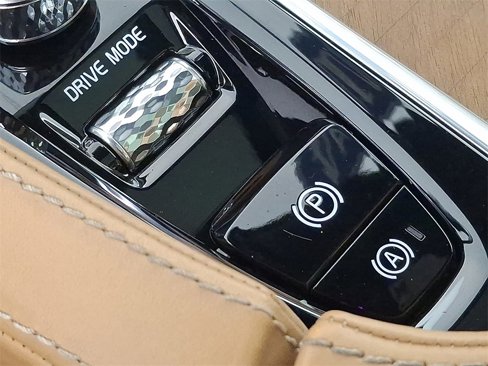 Used 2019 Volvo XC90 T6 Inscription w/ Advanced Package image 27