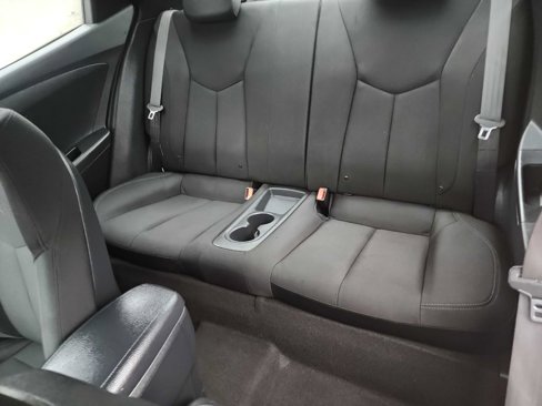 Used 2017 Hyundai Veloster image 28