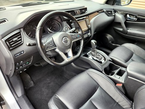 Used 2021 Nissan Rogue Sport SL image 11