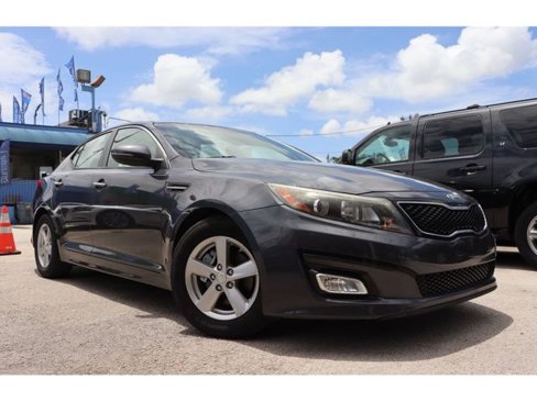Used 2015 Kia Optima LX image 1