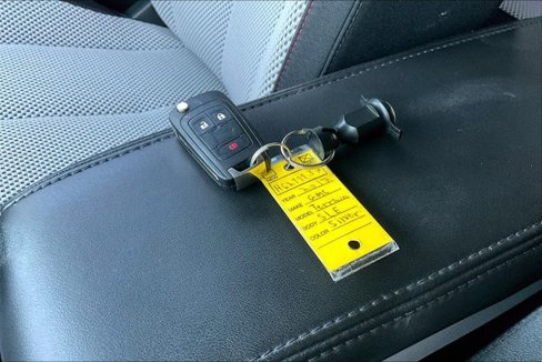 Used 2017 GMC Terrain SLE w/ Driver Alert Package I image 10