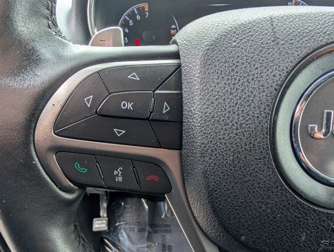 Used 2017 Jeep Grand Cherokee Altitude image 14
