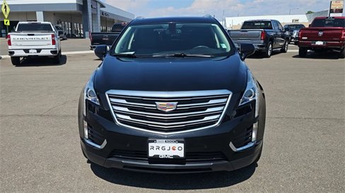 Used 2017 Cadillac XT5 Luxury image 3