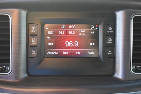Used 2017 Dodge Charger SE w/ Popular Equipment Group image 24