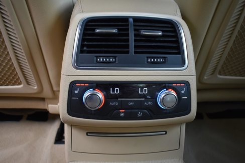 Used 2013 Audi A6 3.0T Prestige w/ Prestige Pkg image 39