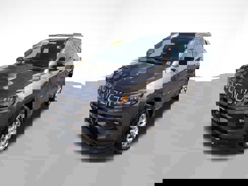Used 2022 Jeep Compass Latitude image 27