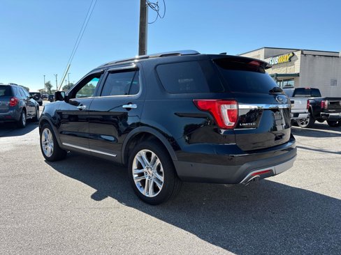 Used 2016 Ford Explorer Limited w/ Equipment Group 301A image 3
