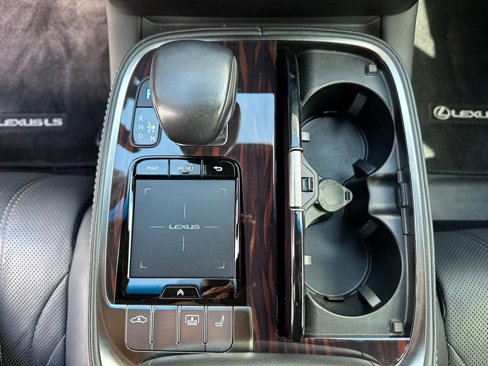 Used 2018 Lexus LS 500 image 23
