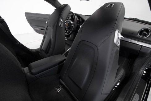 Used 2025 Porsche 718 Cayman image 50