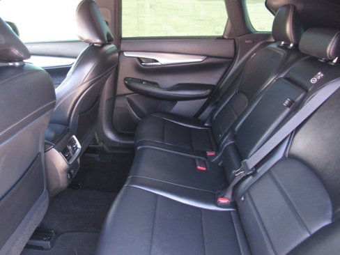 Used 2021 INFINITI QX50 Luxe w/ Appearance Package image 16