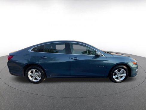 Used 2024 Chevrolet Malibu LT image 16