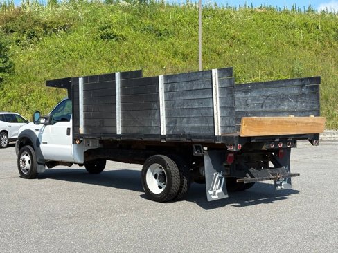 Used 2007 Ford F550 2WD Regular Cab Super Duty image 14