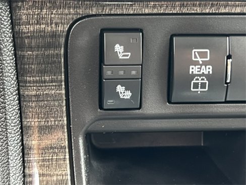 Used 2015 GMC Acadia SLT w/ Open Road Package image 26