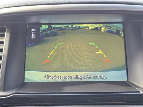 Used 2019 Nissan Pathfinder S image 25