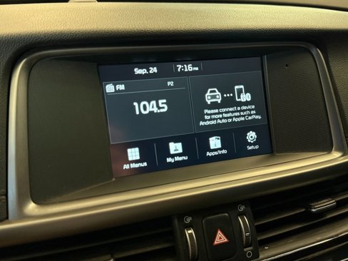 Used 2018 Kia Optima LX w/ Convenience Package image 12