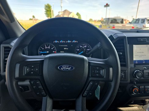 Used 2022 Ford F250 XL w/ Power Equipment Group image 24