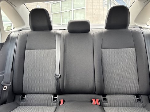 Used 2021 Volkswagen Jetta S w/ Driver Assistance Package image 18