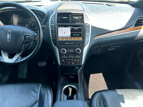 Used 2017 Lincoln MKC Select w/ Select Plus Package image 11