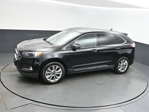 Used 2024 Ford Edge Titanium image 32