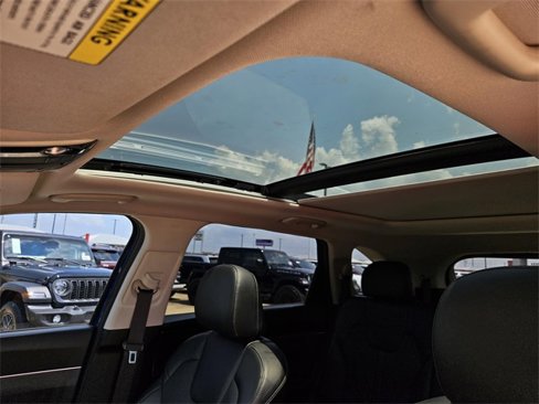 Used 2021 Kia Sorento S w/ Panoramic Sunroof Package image 29