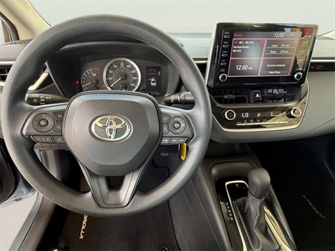 Used 2020 Toyota Corolla LE image 5
