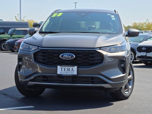 Used 2023 Ford Escape ST-Line Select image 3