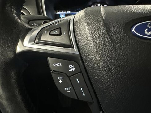 Used 2020 Ford Fusion Titanium image 30