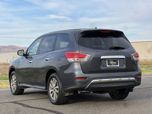 Used 2014 Nissan Pathfinder S image 8
