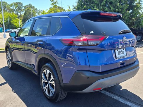 Used 2023 Nissan Rogue SV image 6