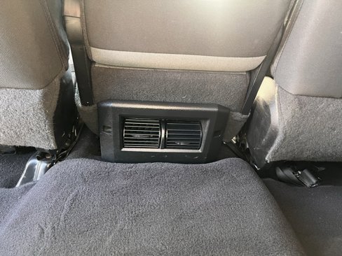 Used 2021 RAM 1500 Classic SLT image 29