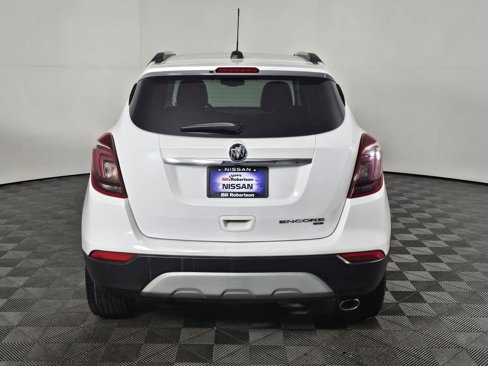 Used 2021 Buick Encore Preferred image 5
