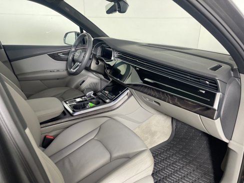 Used 2021 Audi Q7 2.0T Premium Plus w/ Premium Plus Package image 12