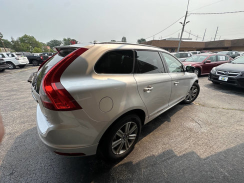 Used 2017 Volvo XC60 T5 Inscription w/ Preferred Option Package image 5