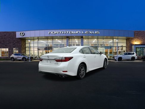 Used 2016 Lexus ES 350 image 21
