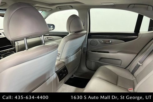 Used 2011 Lexus LS 460 AWD image 19