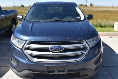Used 2017 Ford Edge SE image 2