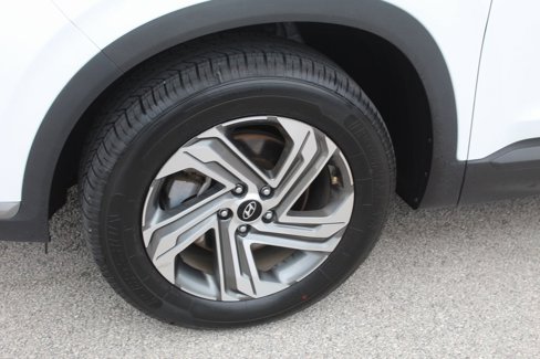 Used 2023 Hyundai Santa Fe SEL image 5